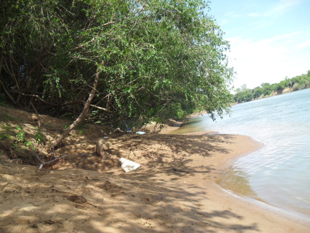 barranco  do  rio  jacui- restinga  seca, Рио-Гранде