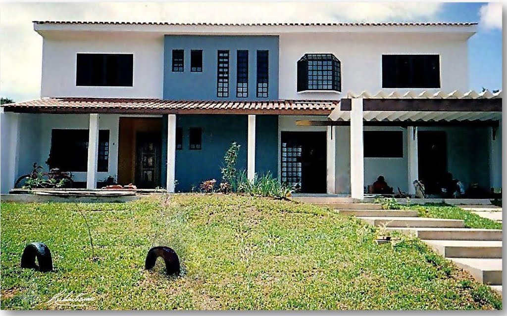 Casa na Rua Miguel Losso, Botucatu, SP, Ботукату