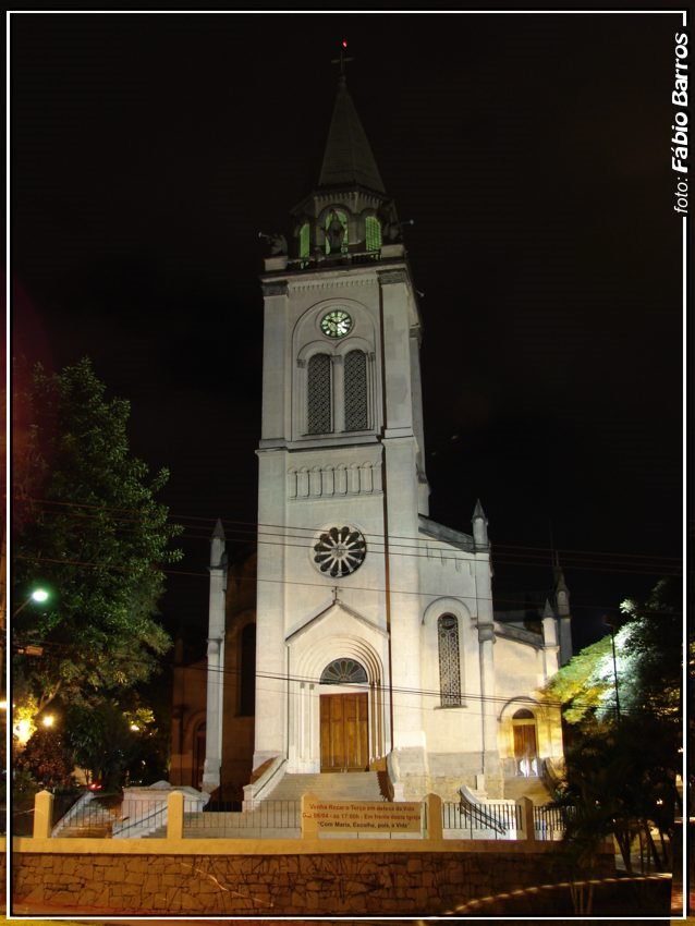 Igreja  Nossa  senhora  da COnceição de  Vila Arens  -  Foto: Fábio Barros (www.cidade3d.uniblog.com.br), Жундиаи