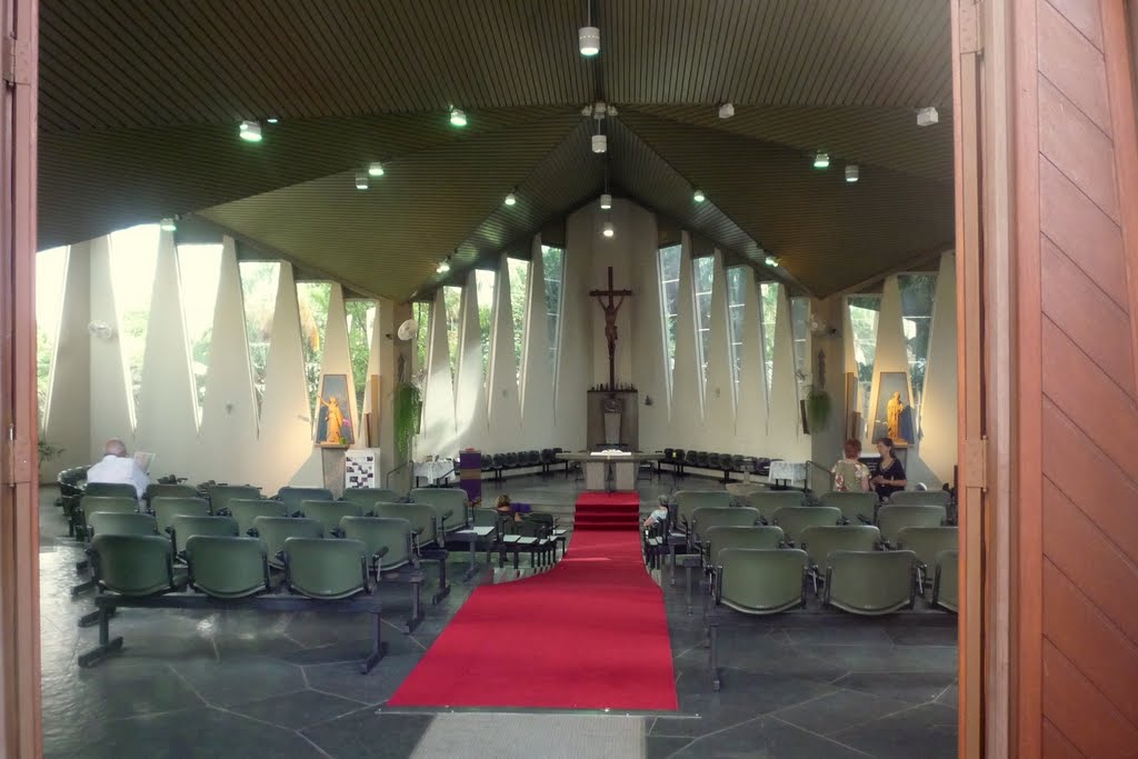 Interior da Paróquia São Paulo apóstolo, Кампинас