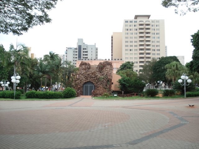 Praça da Gruta - centro de Limeira, Лимейра