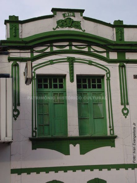 Fachada histórica, prédio na rua 15 de novembro - Marília / SP, Марилия