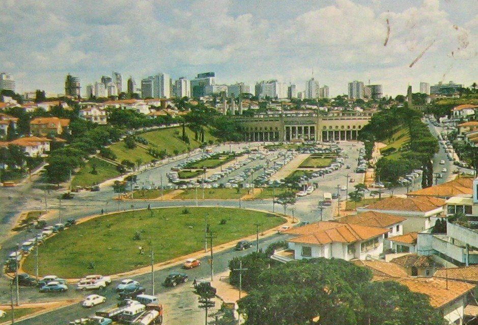 Cartão postal antigo (anos 60 ou 70), Сан-Паулу