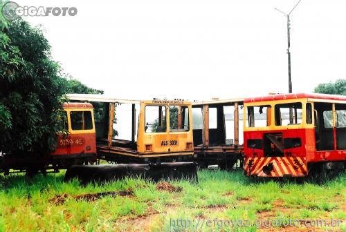 * Automotrizes construídos em Araguari e vendidos como sucata pela FCA, Арагуари
