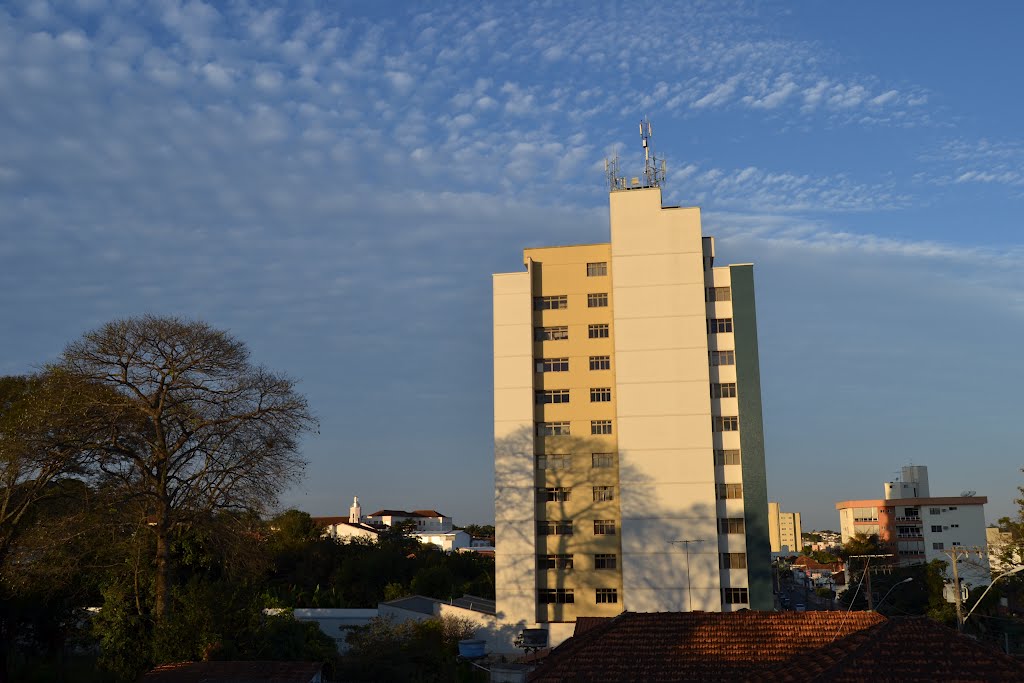 Entardecer em Araguari, Minas Gerais - Brasil, Арагуари