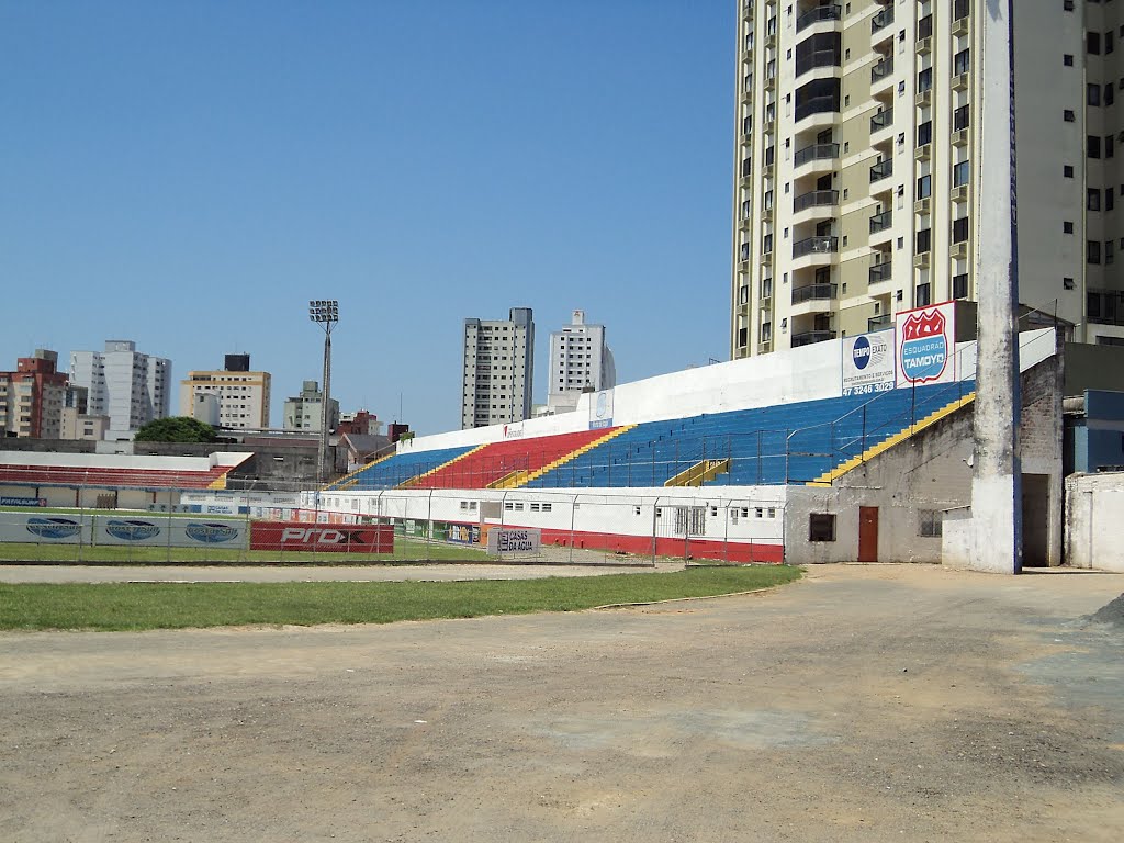 Clube Náutico Marcílio Dias Stadium, Итажаи
