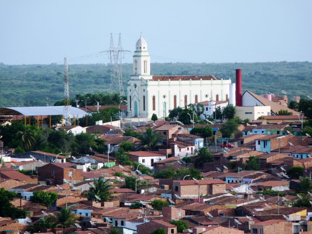 Sobral vista do Santuário da Mãe Rainha. Em destaque a igreja do Sumaré., Собраль