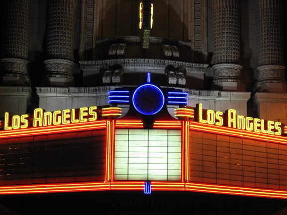 Los Angeles Theatre neon, Лос-Анджелес
