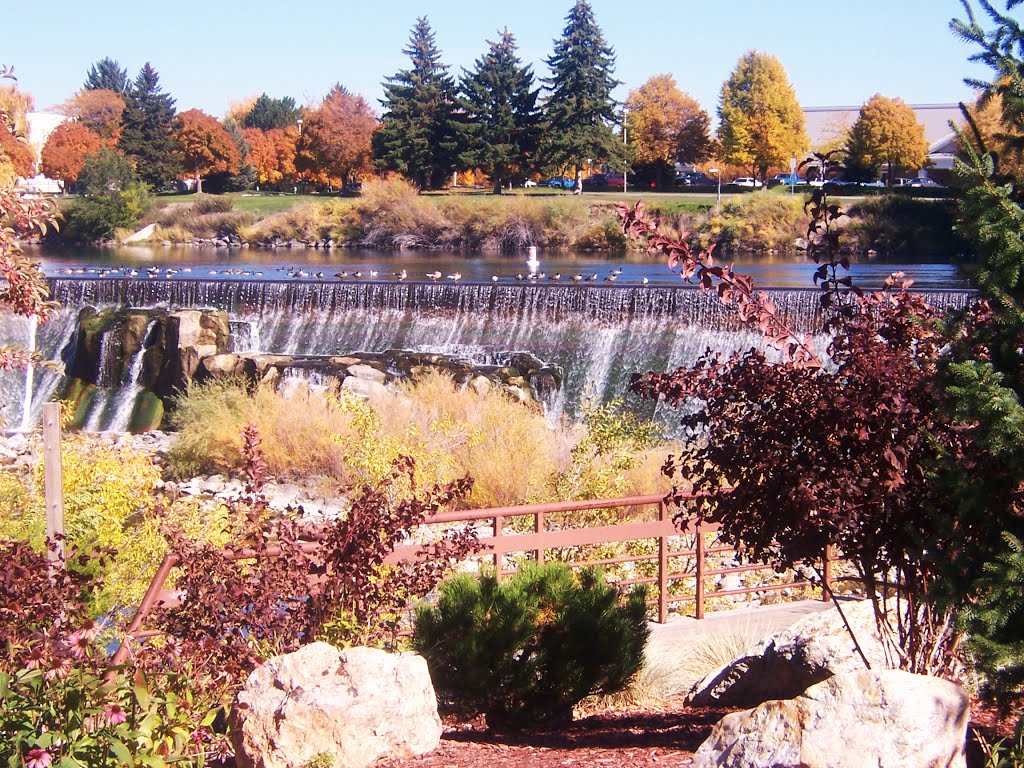 the falls in the fall, Айдахо-Фоллс