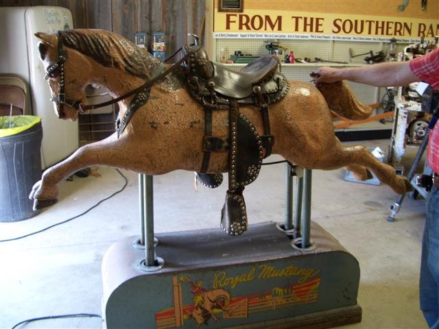 antique toy horse to ride, Nathaniel Hamlin Park, Audubon, IA, Гринфилд