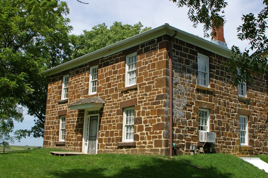 Hitchcock House Nat. Historic Landmark, Lewis, Iowa 1856, Гринфилд