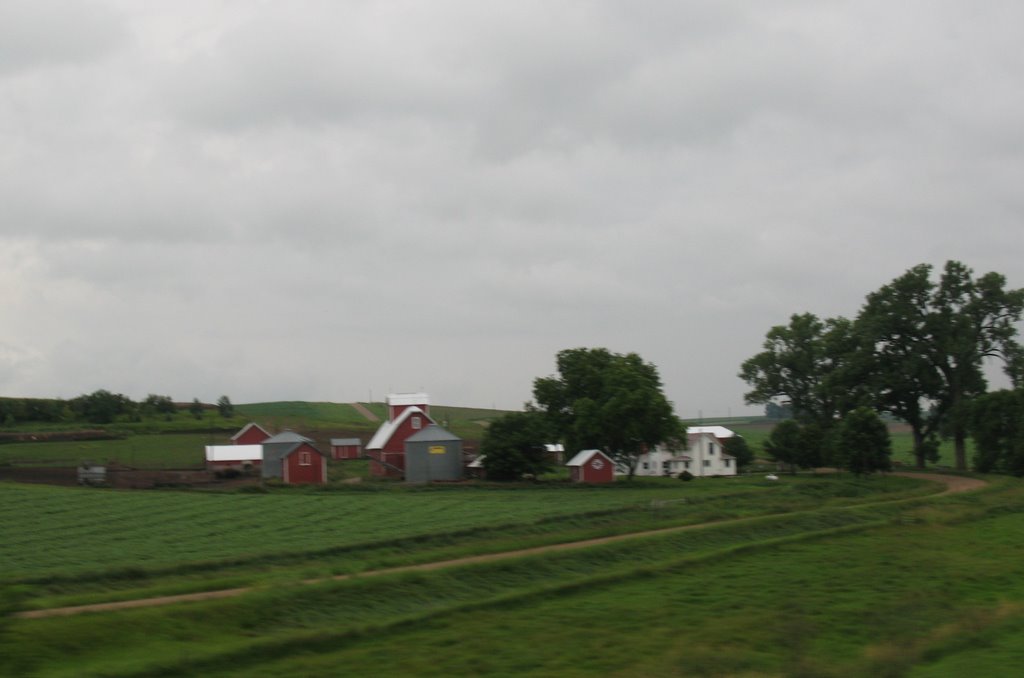 Farm near Woodbury Avenue, Калумет