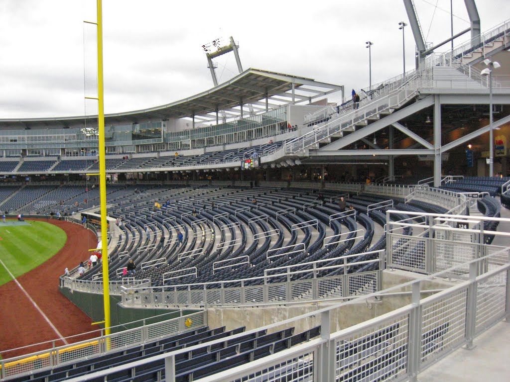 Brand New TD Ameritrade Park Omaha.  Open House April 18th, 2011.  Home of the College World Series, Картер-Лейк