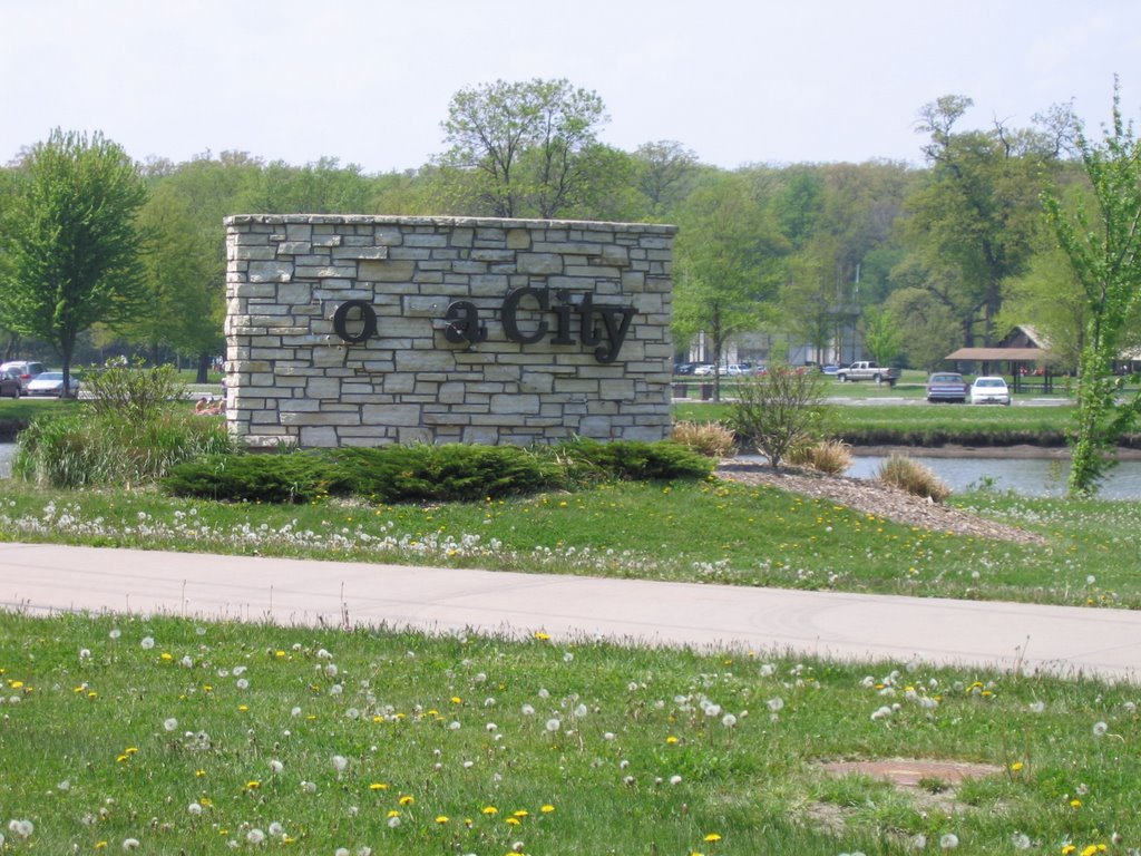 Iowa City minus the I and the W, Сагевилл