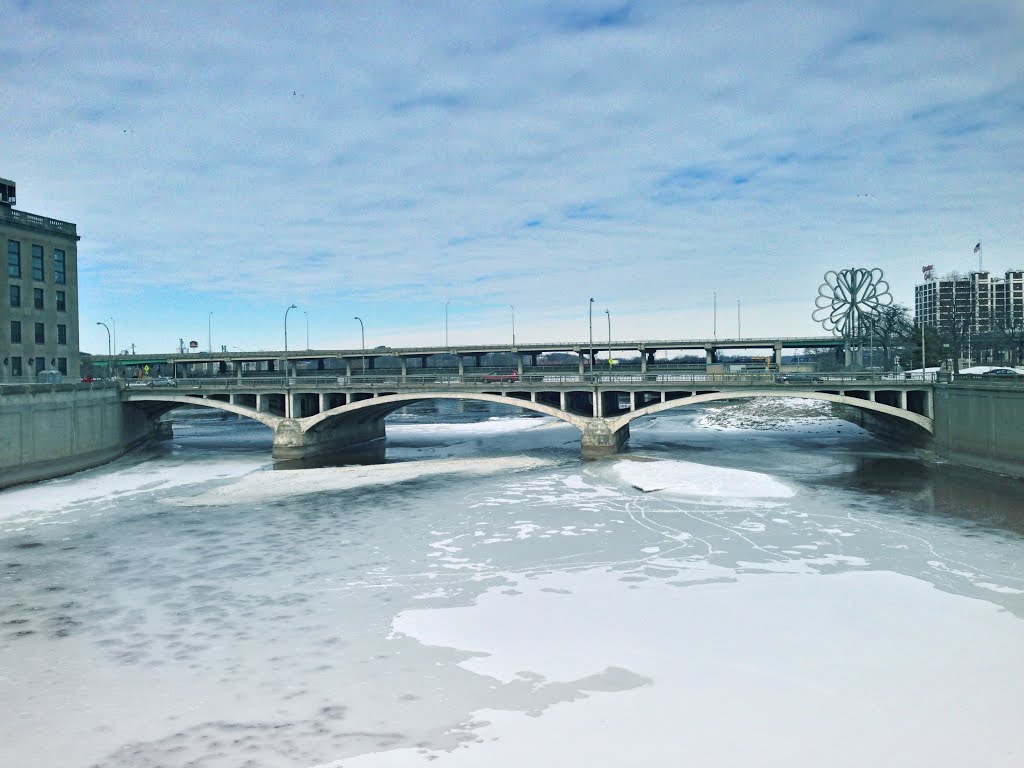 Historic 1st Avenue Bridge, Седар-Рапидс
