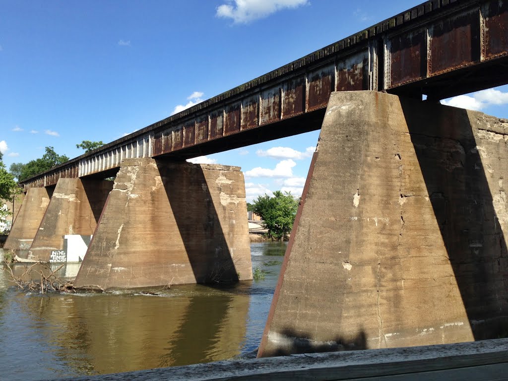 Iowa River Railroad Bridge, Эмметсбург