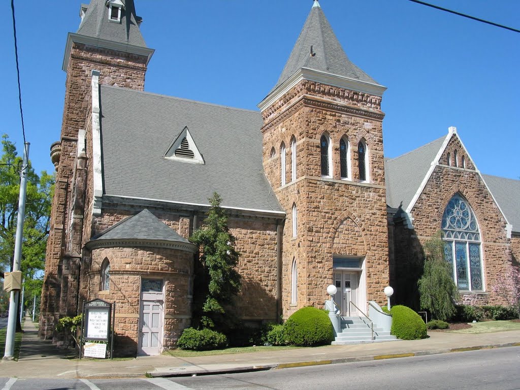 Parker Memorial Baptist Church, Аннистон