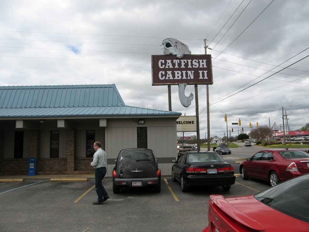 Catfish Cabin II, Athens, AL, USA, Бриллиант