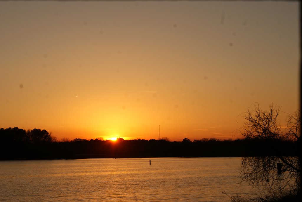 Sunset on the Coosa, Гадсден