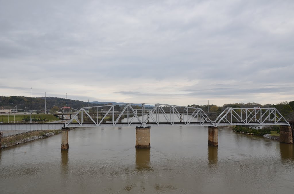 Alabama & Tennessee River Railway Bridge over Coosa River, Гадсден