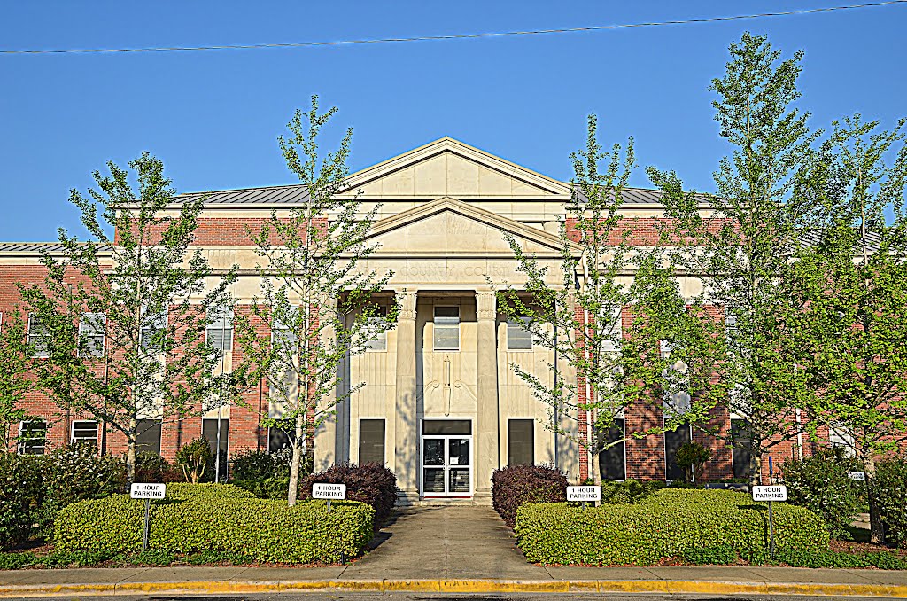 Alabama - Clarke County Courthouse, Гров Хилл