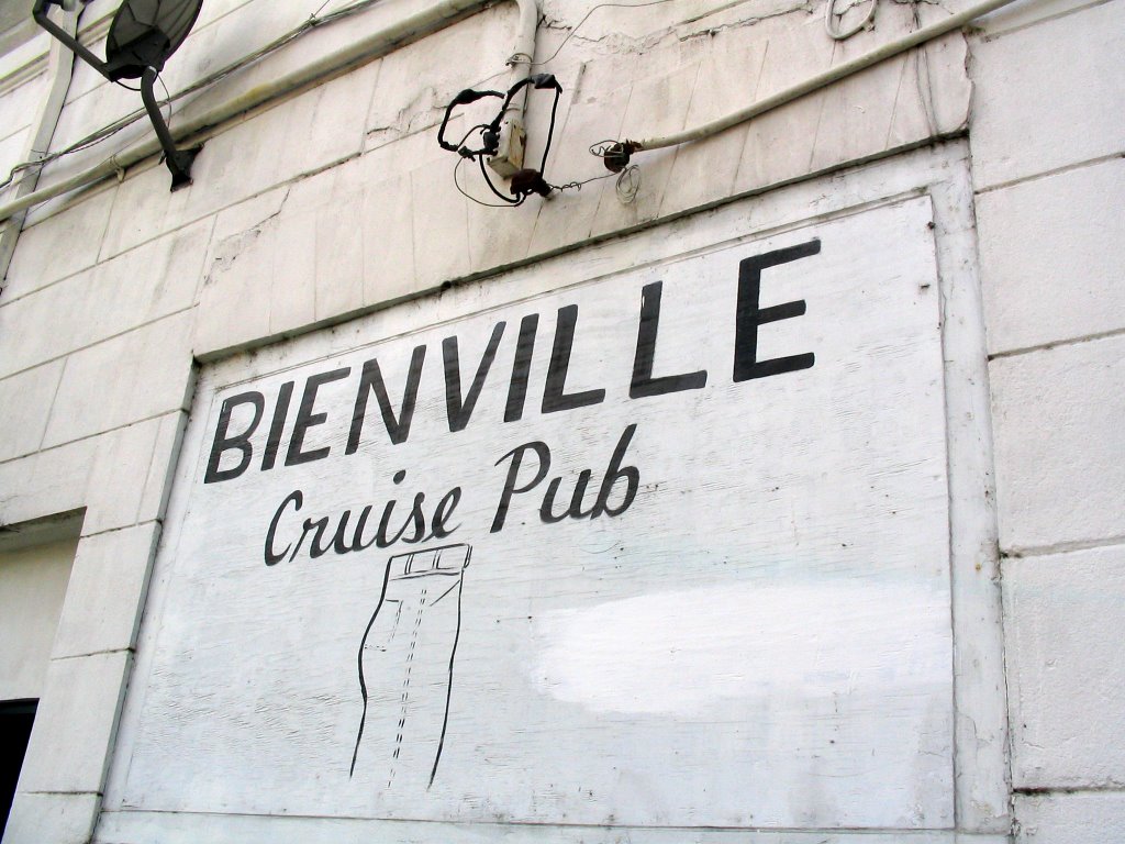 Bienville Cruise Pub, Мобил