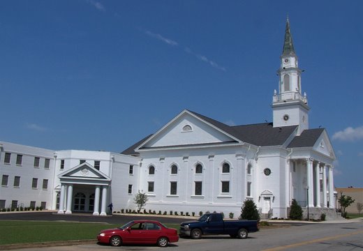 First Baptist Church of Opelika - Sanctuary, Опелика