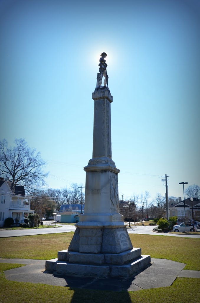Lee County Confederate Monument, Опелика