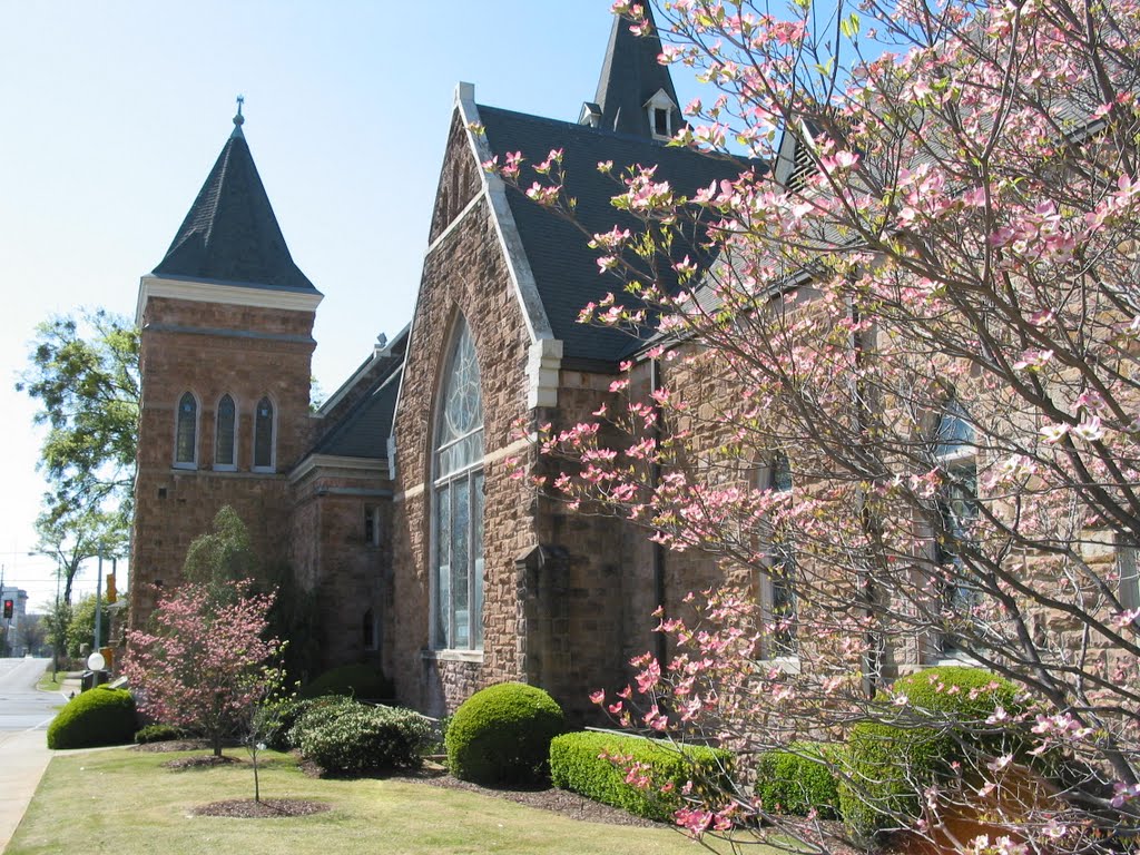 Parker Memorial Baptist Church, Сакс