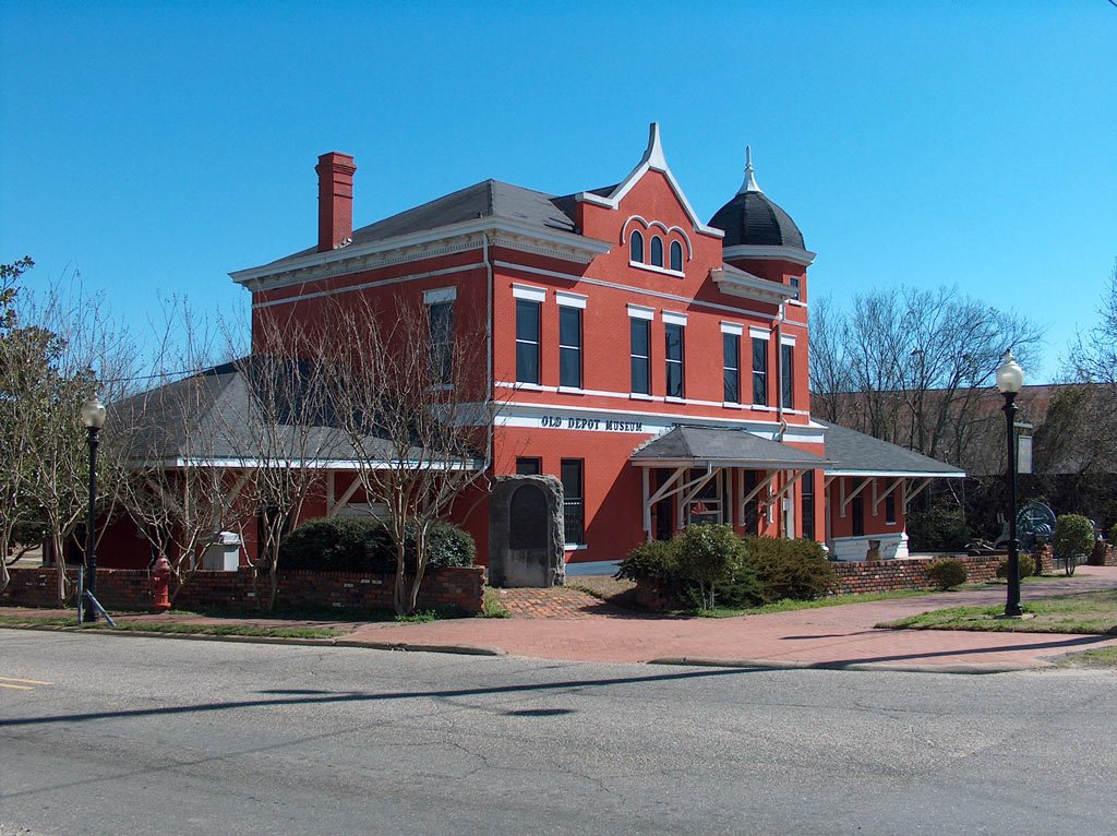 Selma L&N Depot; Now A Museum, Селмонт