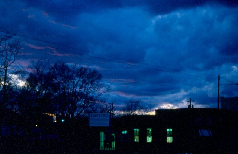 Purple Clouds. Oporto-Madrid Blvd Birmingham, Alabama. 1/1983, Таррант