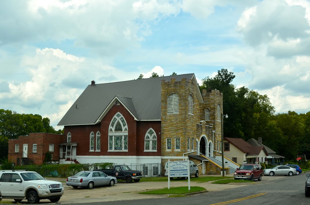Twenty-Second Avenue Baptist Chuech, Таррант