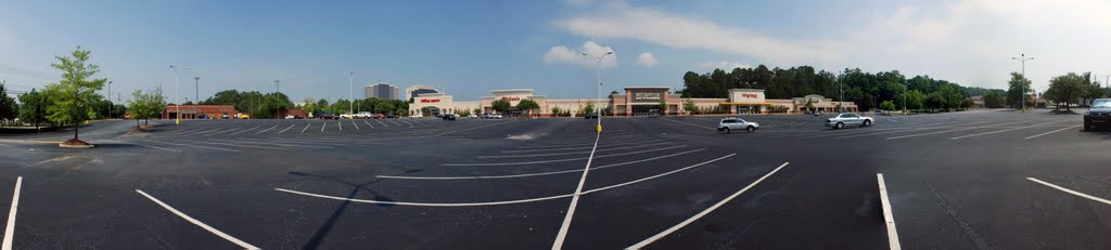 The Panoramas of a Shopping Center in Hoover, AL., Хувер