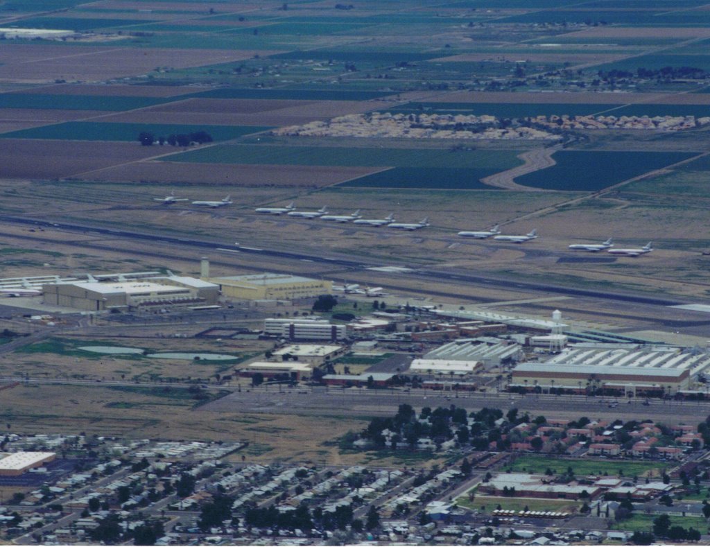 Goodyear Airport from air 1998, Гудиир