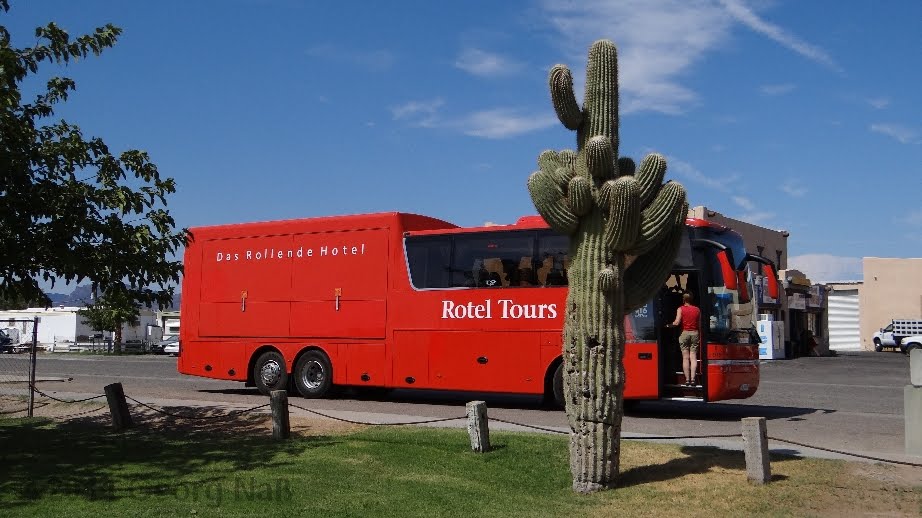 Rotel-Tours Bus in Parker, USA, Паркер