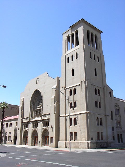 Church in W. Van Buren Street - Phoenix AZ, Финикс
