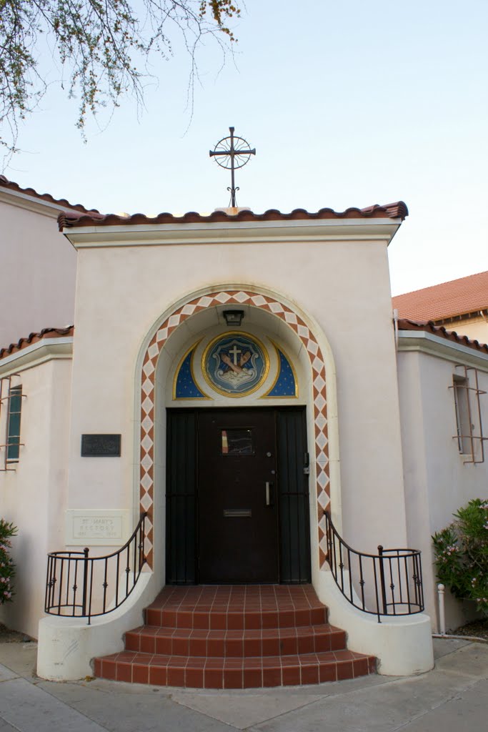 Church Doorway, Финикс