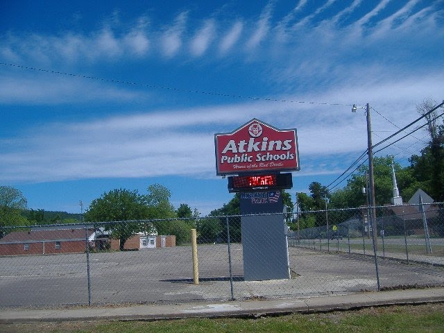 Atkins Junior High School Parking Lot., Аткинс