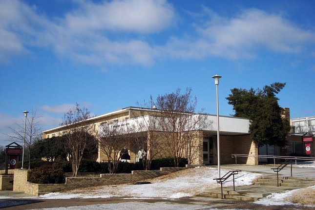 Arkansas State University, Jonesboro, Брадфорд