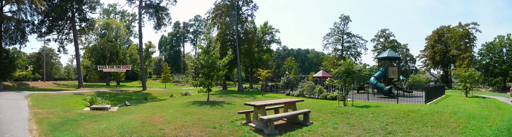 Betty Virginia Park, Shreveport, Louisiana, Тэйлор
