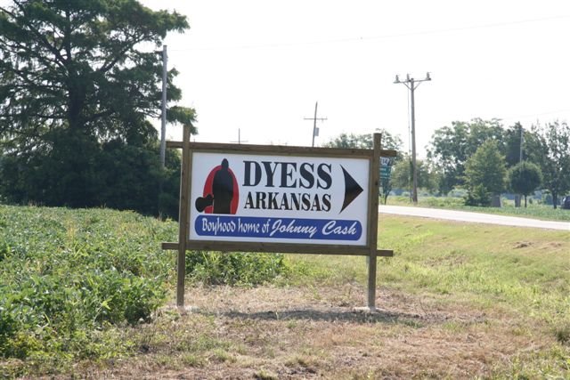 Dyess, Arkansas, Хоппер