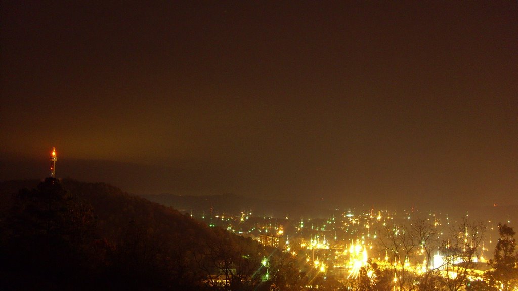 Mountain Tower At Night, Хот-Спрингс (национальный парк)