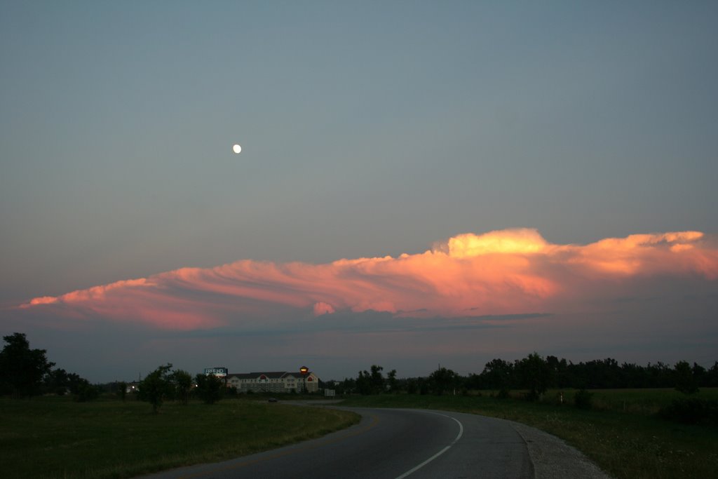 Clouds over Fayetteville, Элм-Спрингс