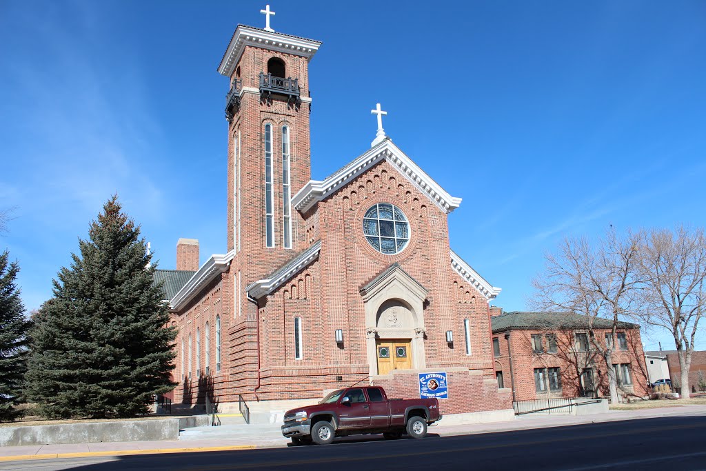 Looking west-north-westerly at St. Anthonys Catholic Church, 604 S. Center St., Casper, Wyoming., Каспер