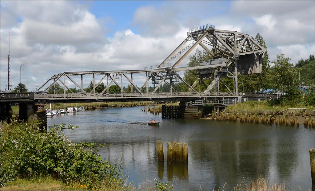 Wishkah Street Bridge - 201407LJW, Абердин