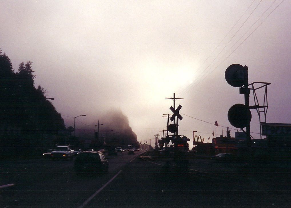 Morning fog in Aberdeen, Washington 9-1992, Абердин