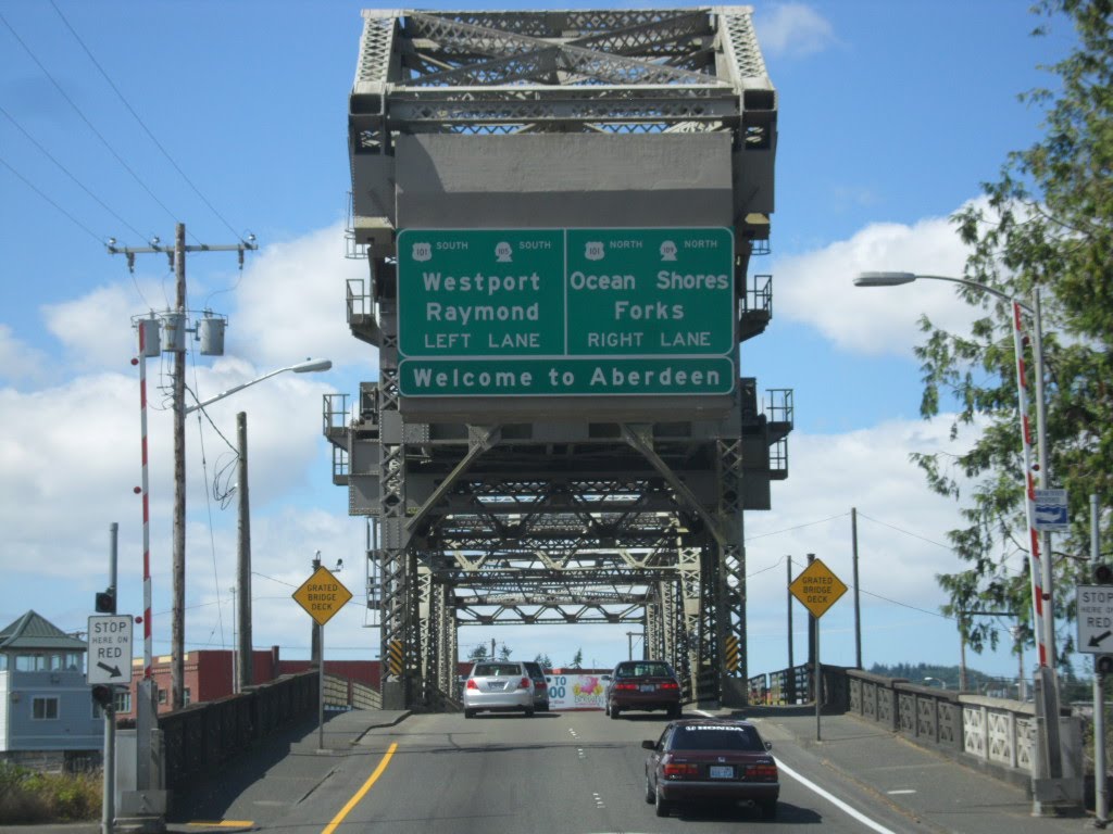 Aberdeen, OR, Grays Harbor County, Bridge over Chehalis, Абердин