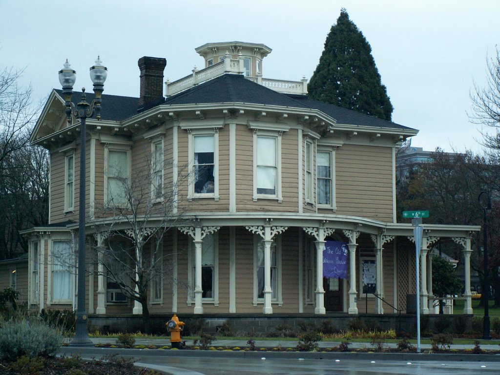 Slocum House, Ванкувер