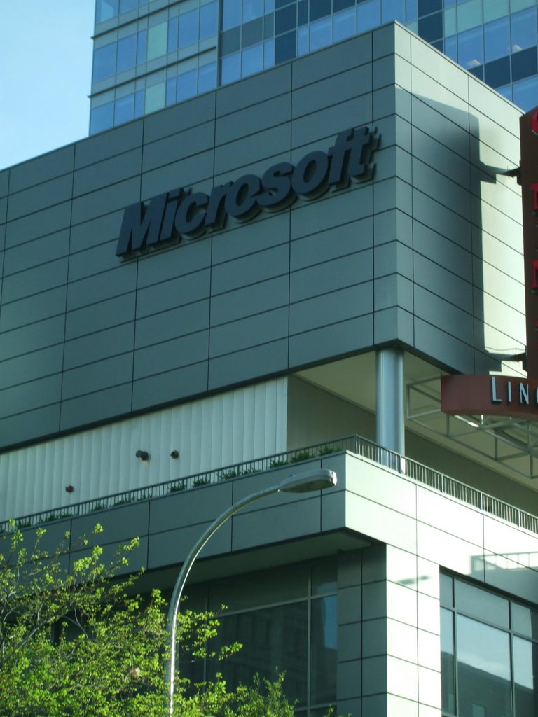 Microsoft Bellevue, Клайд-Хилл