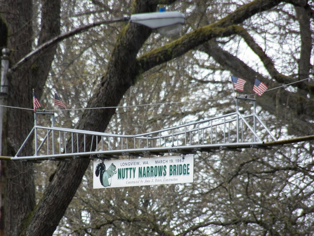 The Nutty Narrows Bridge, Longview Washington, Лонгвью